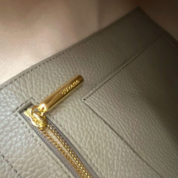 NWOT Cuyana Trapeze Top Handle Satchel Crossbody Strap Leather Stone Grey SAMPLE - Picture 13 of 14